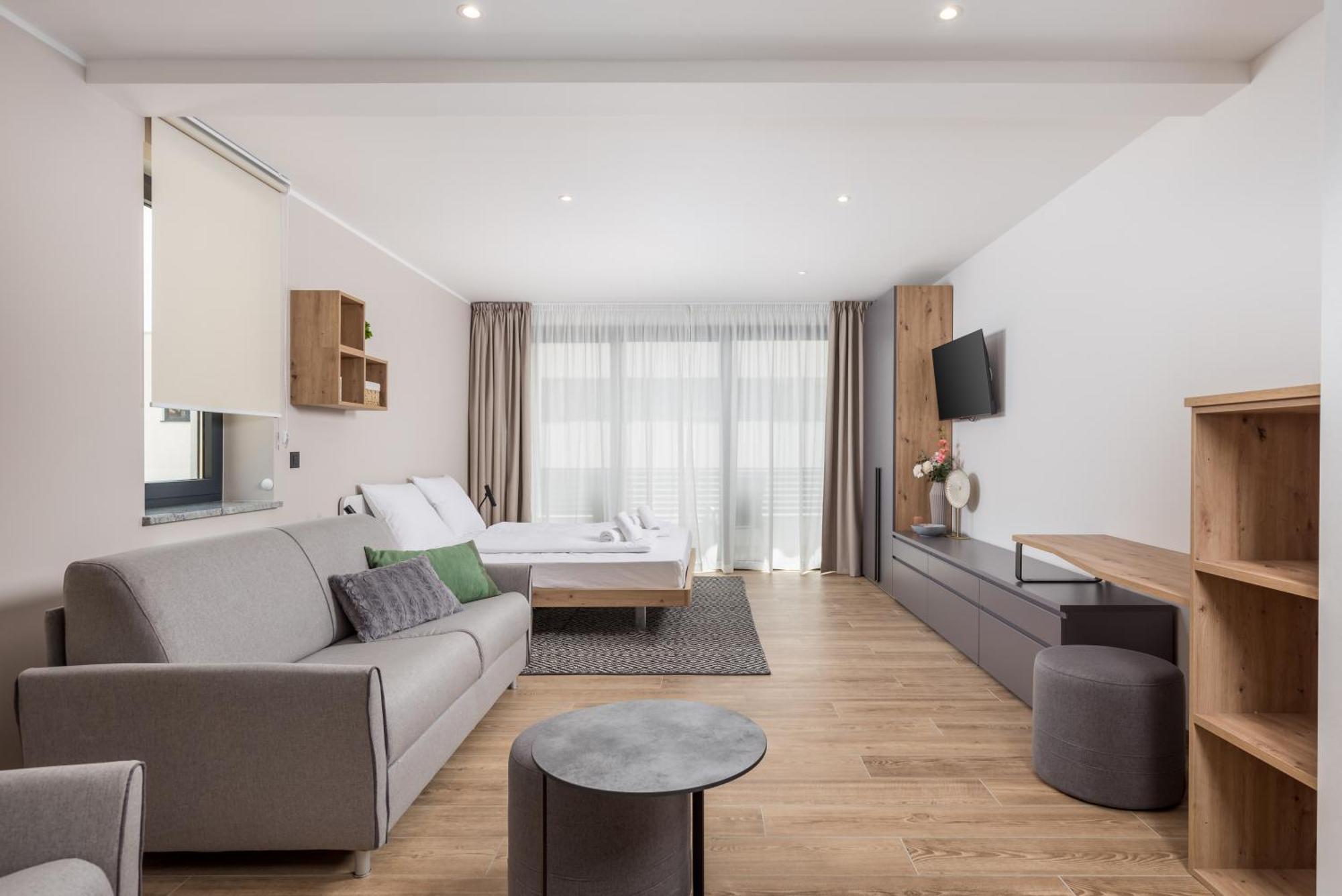 Belinda Apartments With Balcony & Private Parking Opatija Exterior photo