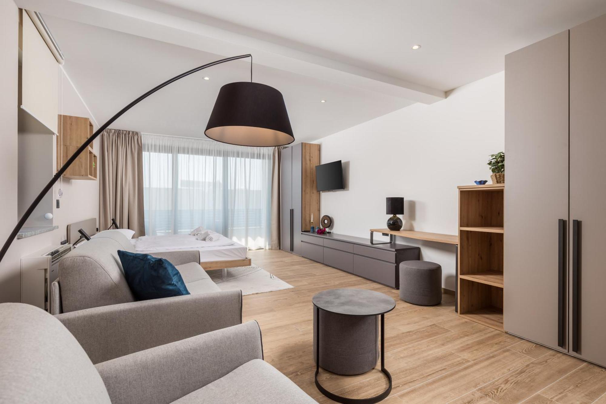 Belinda Apartments With Balcony & Private Parking Opatija Exterior photo