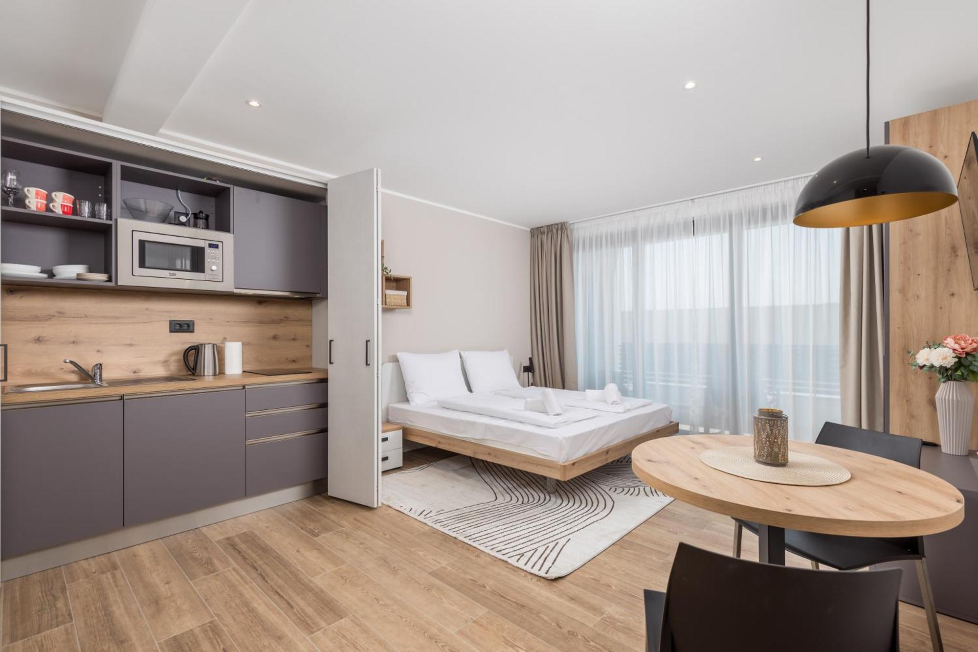 Belinda Apartments With Balcony & Private Parking Opatija Exterior photo