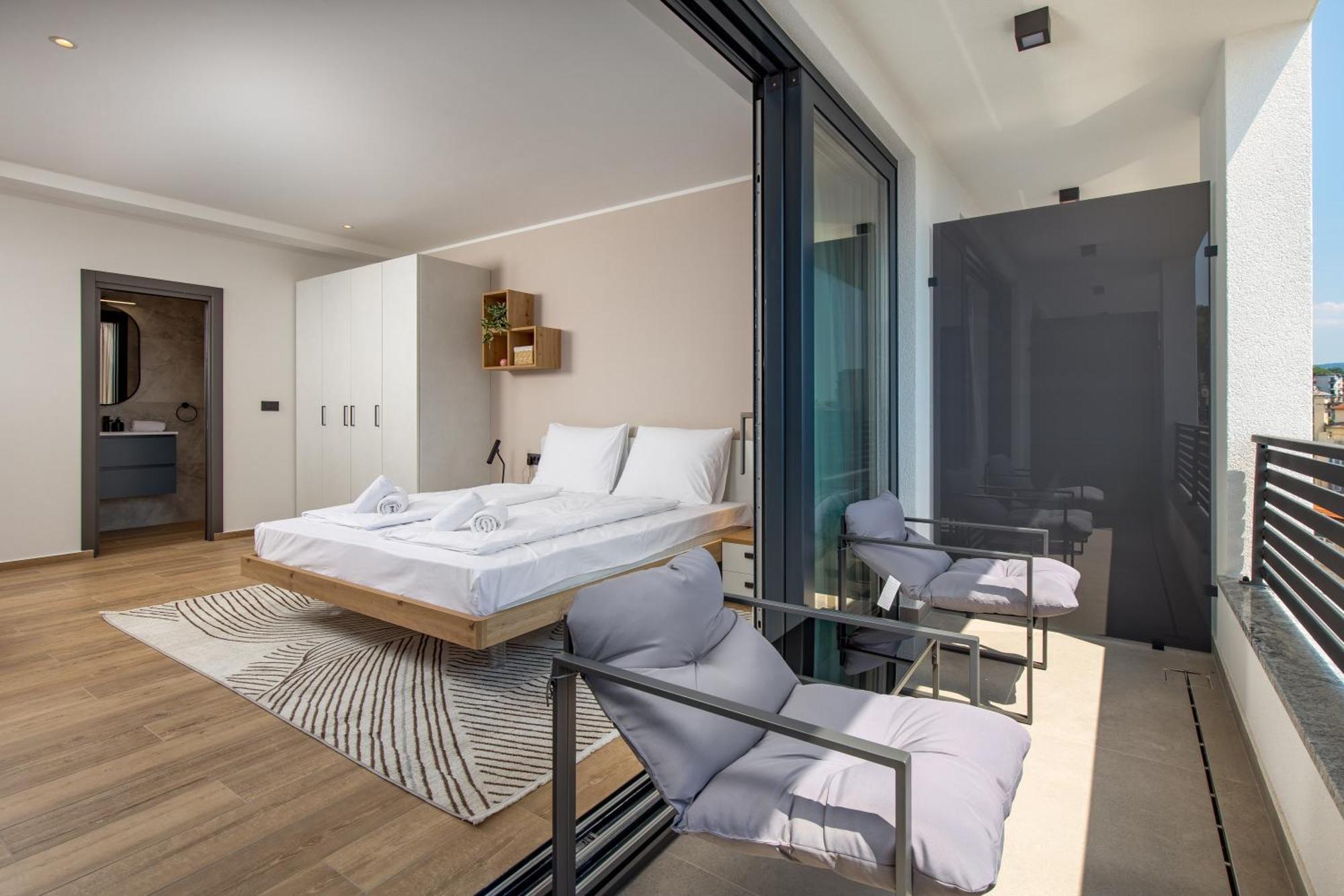 Belinda Apartments With Balcony & Private Parking Opatija Exterior photo