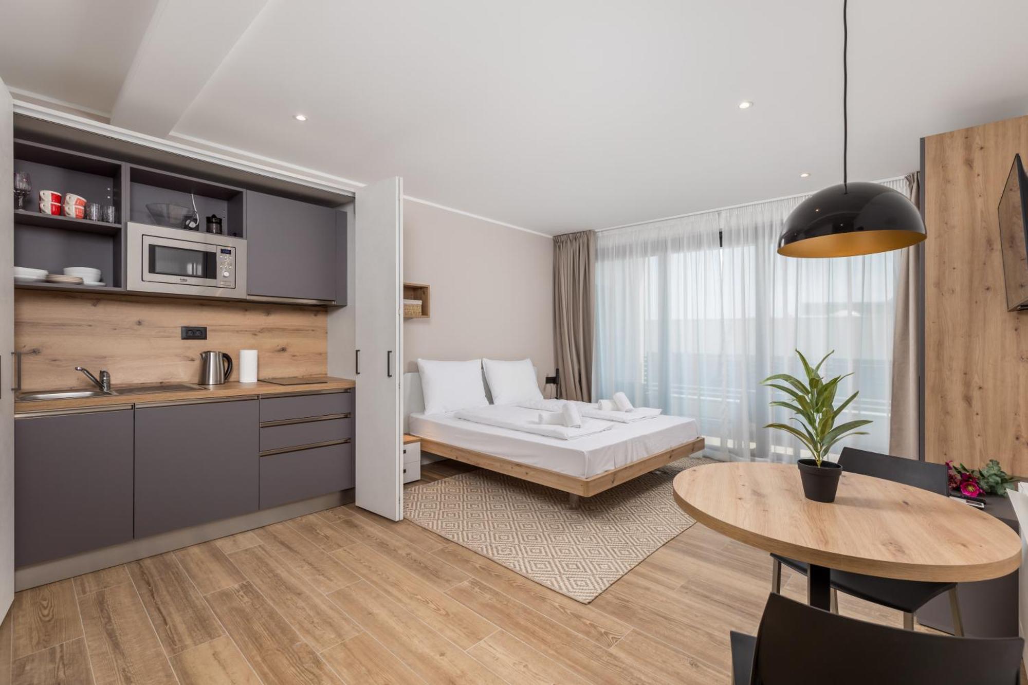 Belinda Apartments With Balcony & Private Parking Opatija Exterior photo