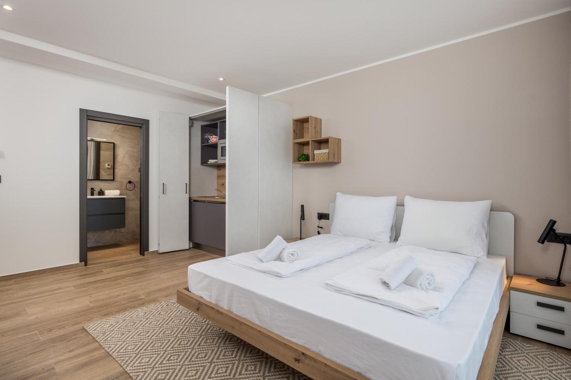 Belinda Apartments With Balcony & Private Parking Opatija Exterior photo