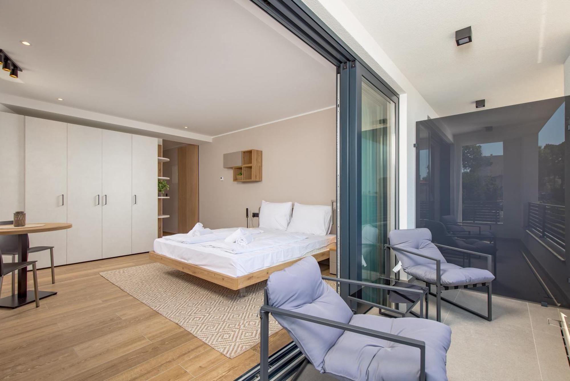 Belinda Apartments With Balcony & Private Parking Opatija Exterior photo